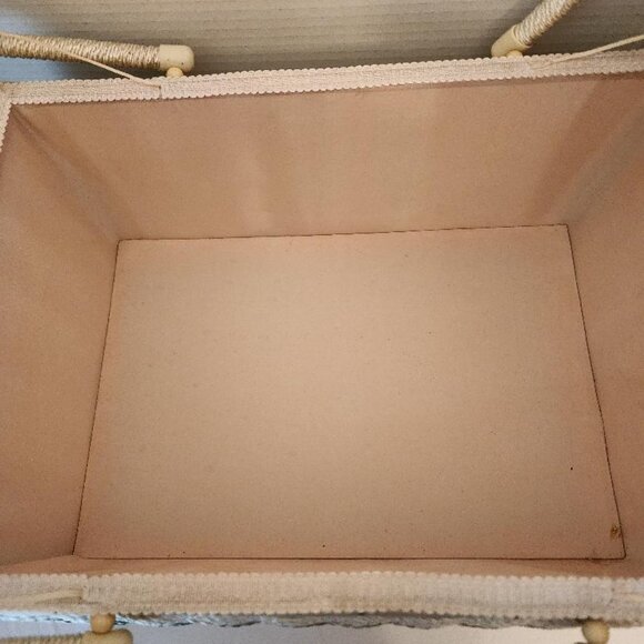 VTG LARGE WICKER/WOOD SEWING BOX W/ HANDLES! FLORAL FABRIC 16” X 11” X 8” - Picture 6 of 9